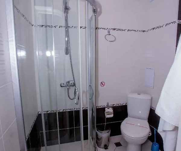 The Step Family Отель 2*