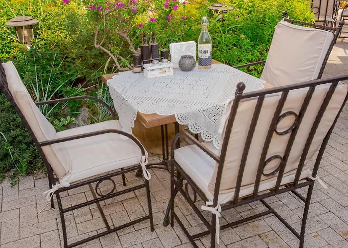 Hotel The Step Family 2*