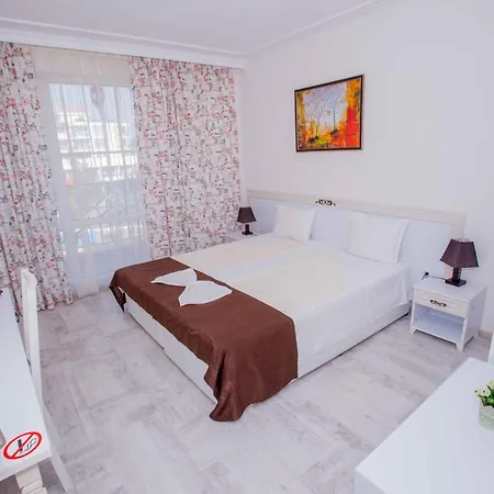 The Step Family 2* ساني بيتش