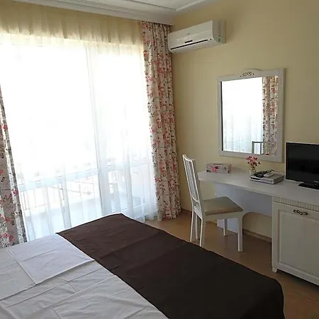 Hotell The Step Family Slăntjev Brjag