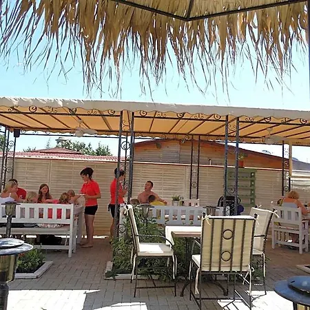 Hotell The Step Family Slăntjev Brjag